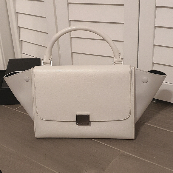 🚫SOLD🚫 Celine Trapeze Grained Leather Handbag - Picture 8 of 10